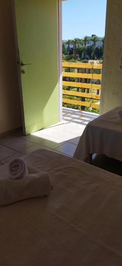 Cleo Rooms 250M From The Beach Malia Eksteriør billede