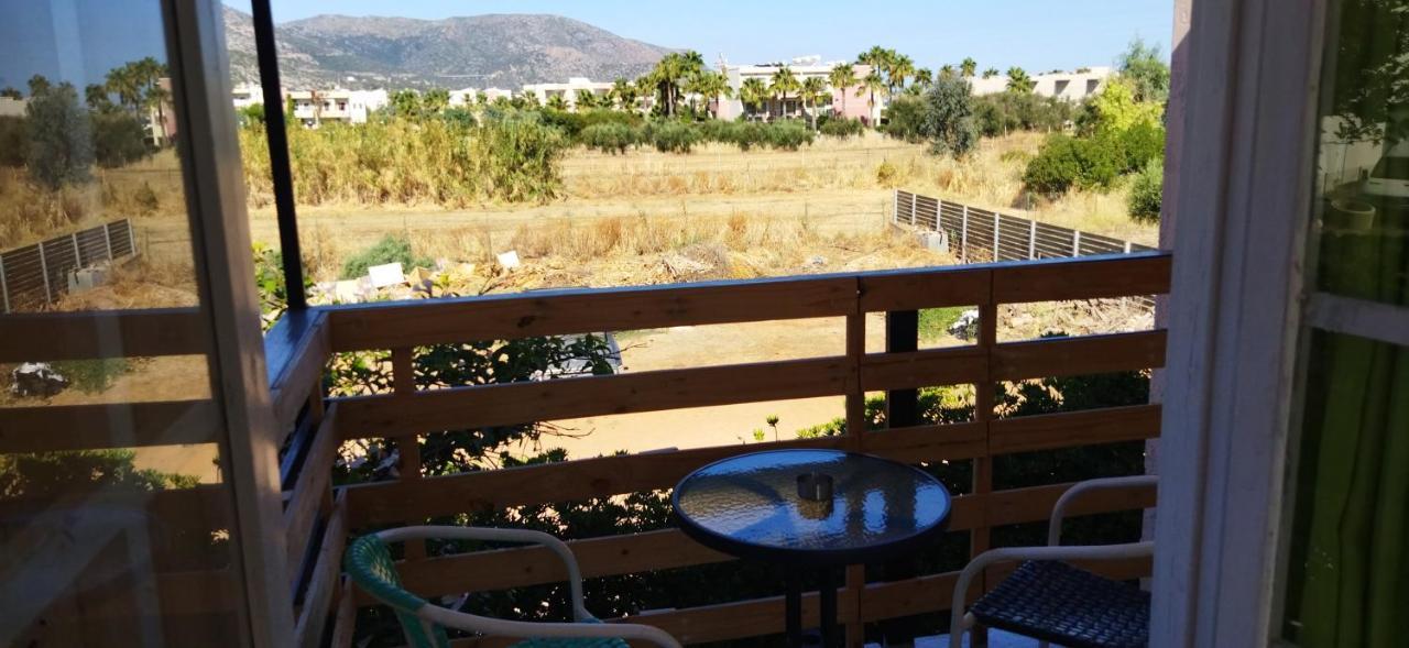 Cleo Rooms 250M From The Beach Malia Eksteriør billede