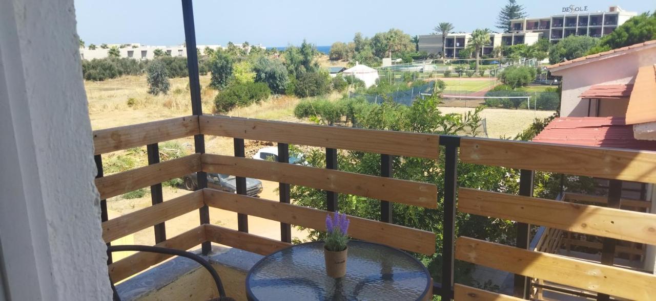 Cleo Rooms 250M From The Beach Malia Eksteriør billede